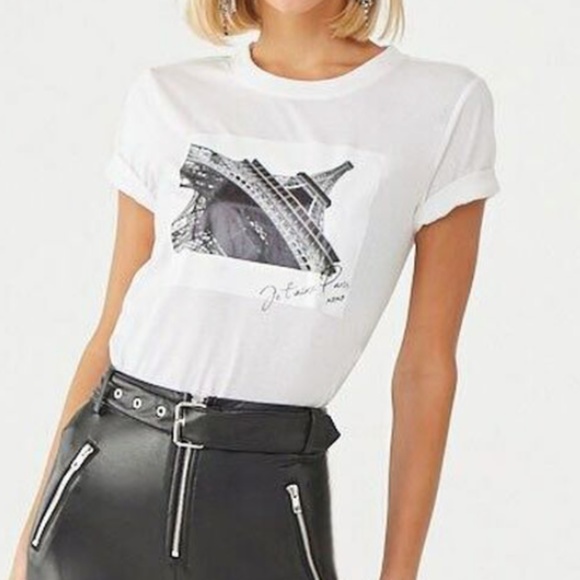 Forever 21 Paris/eiffel tower T-Shirt in Black and White, Size- Medium - Picture 3 of 7